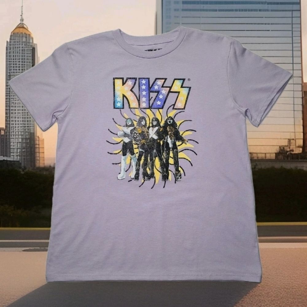 Kiss Kids Graphic T-Shirt Light Purple Oversized Band Tee New With Retail Tags - Picture 4 of 15